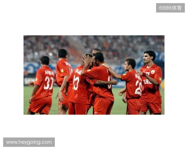 亚预赛出线关键战！中国香港vs新加坡首发：安永佳、陈晋一领衔